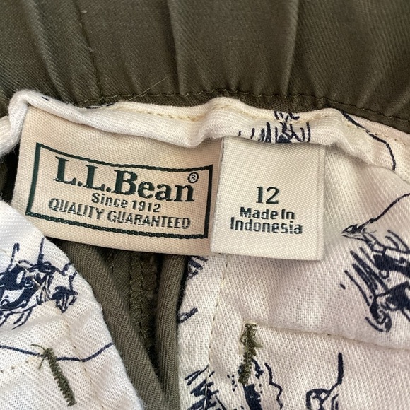 L.L. Bean Womens Shorts Khaki Chino Utility Cargo Cotton Sz 12 Gorpcore hiking - Picture 9 of 12
